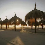 Internacional 2 Climatizado Y Piscinas