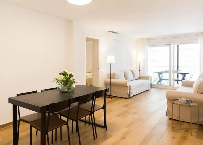 Apartamento Con Piscina A 100 M De La Playa