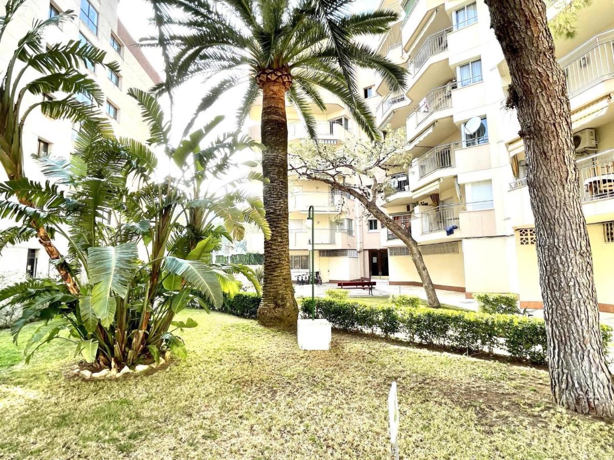 Apartbeach Murillo Clima Y Piscina Apartamento