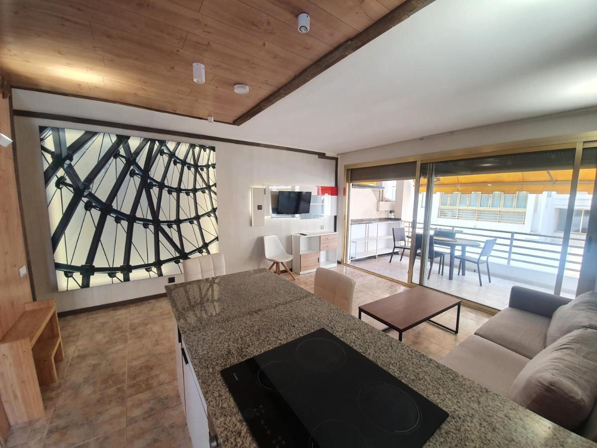 Apartamento Novelty Primera Linea De Mar