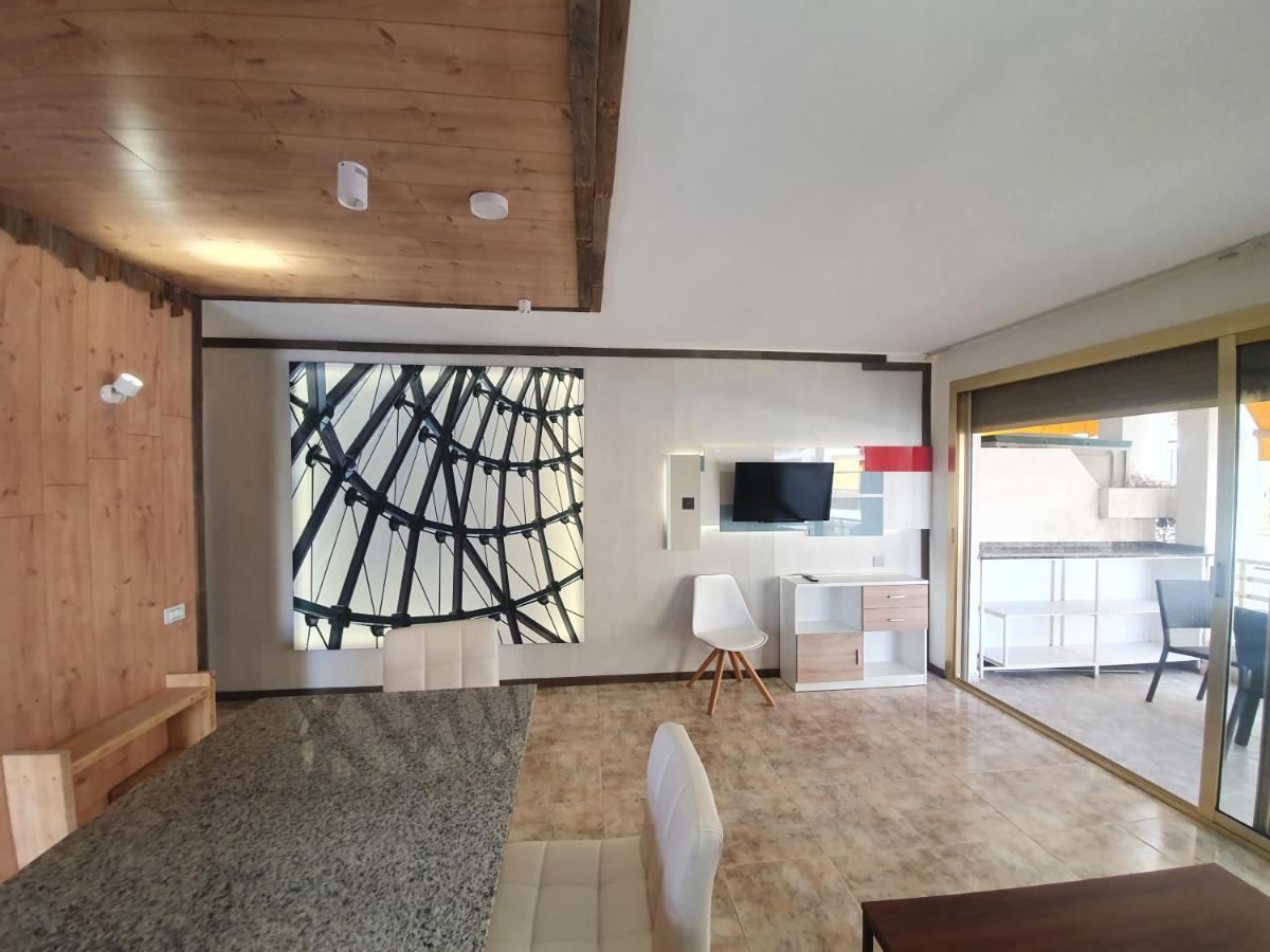 Apartamento Novelty Primera Linea De Mar Salou