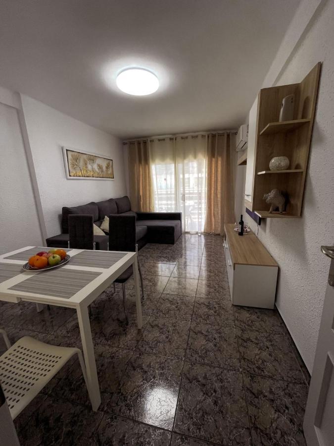 Tropical Apartment *