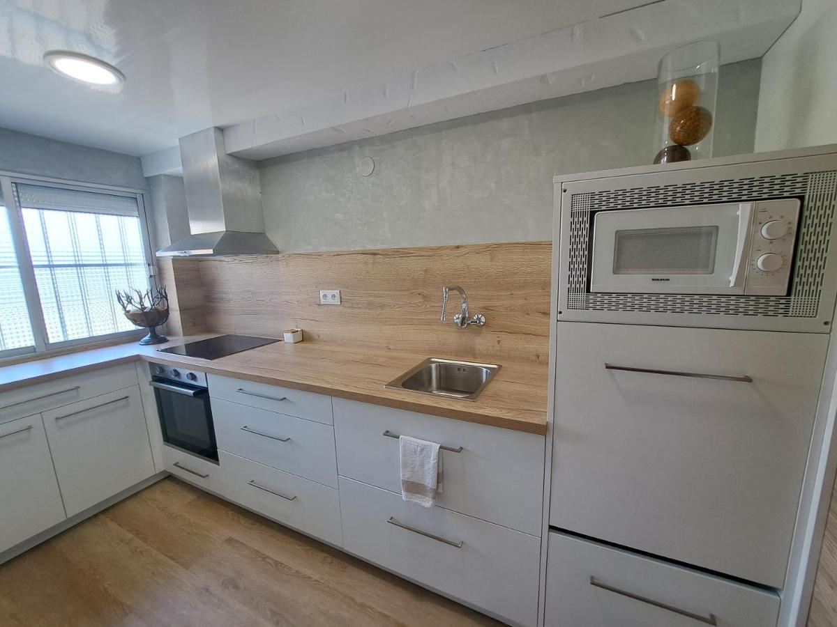 2ª Linea Playa Agustina Aragon Apartment *