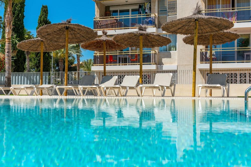 Rentalmar Peces Appartement *