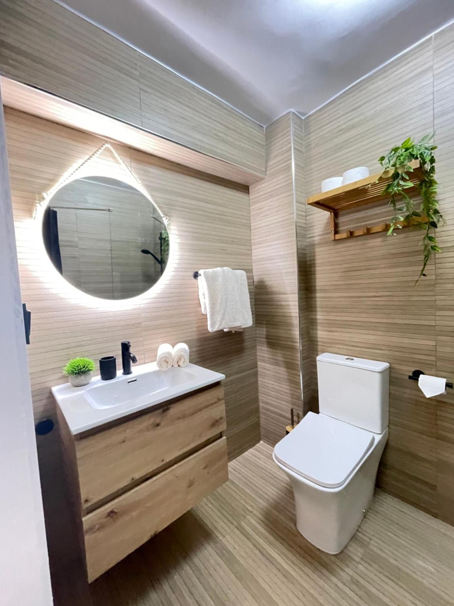 Elegance Plaza - Apartment *