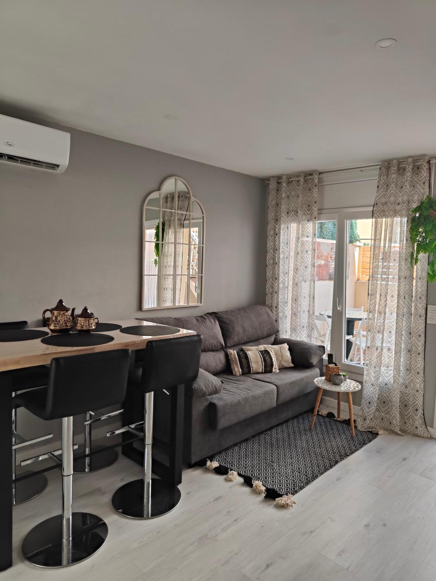 Jardines De Babilonia! Wifi! Playa! Port Aventura! Apartment