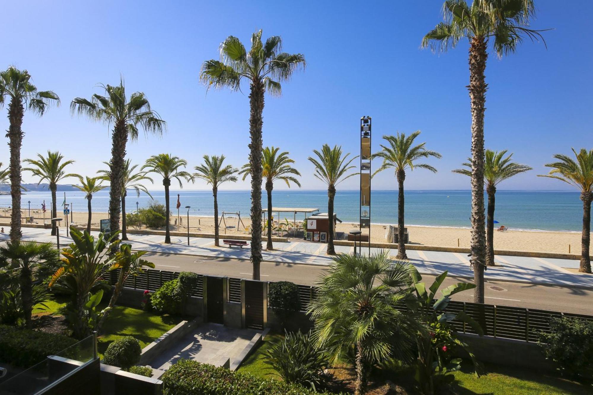Apartment Soluxe Planet - Only Families Salou