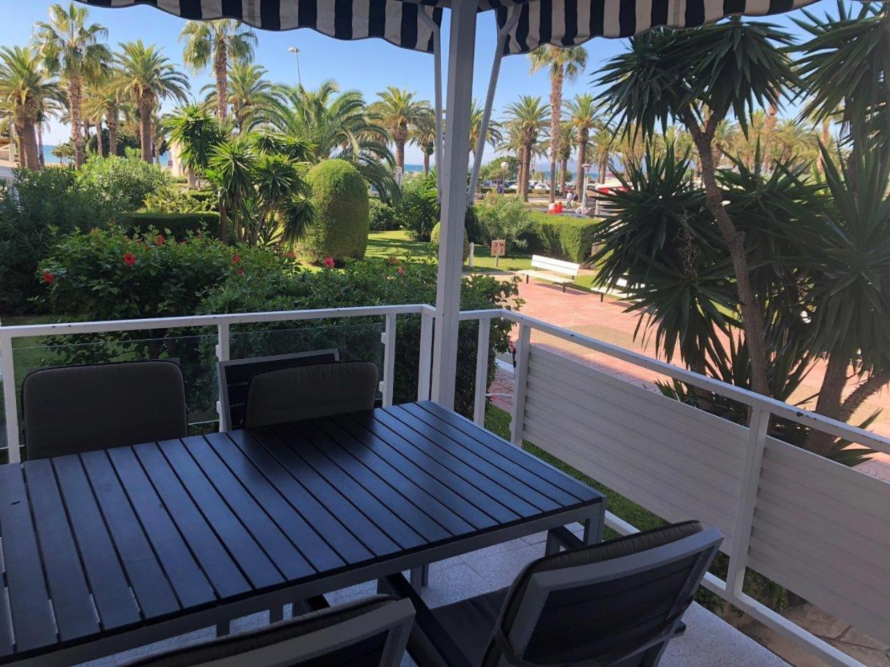 Appartement Moderno En 1a Linia De Mar En Salou. *