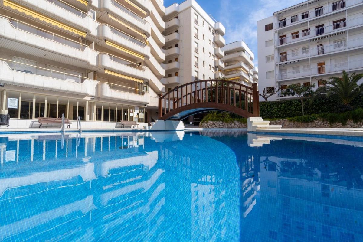 Penthouse - 5 Min & Pool - Wifi - Ac Apartment