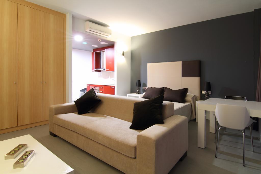 Aparthotel Four Elements 4*
