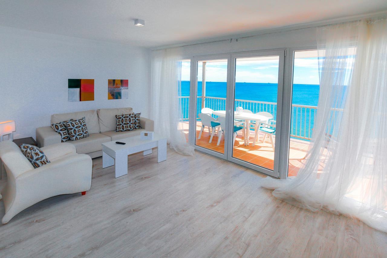 Aquamar Planet Costa Dorada Only Families Apartment