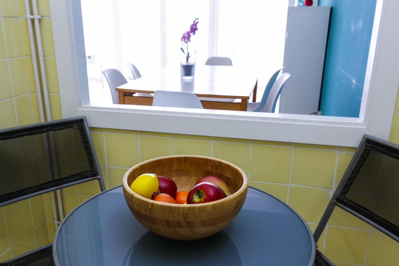 Aquamar Planet Costa Dorada Only Families Apartment