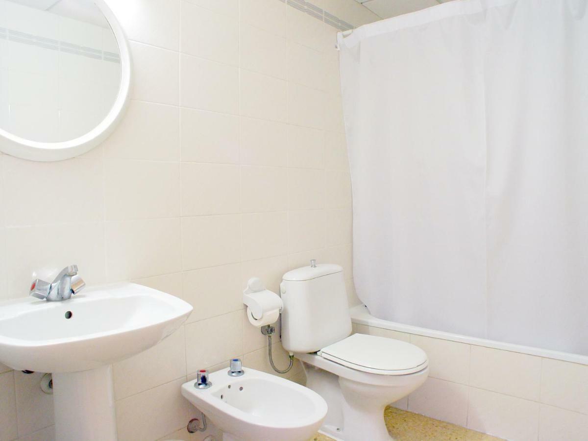 Sant Jordi Zeus Basic Apartment Salou