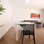 COSTA DAURADA APARTAMENTS - Laresman