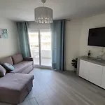 Blue Platan Apartment