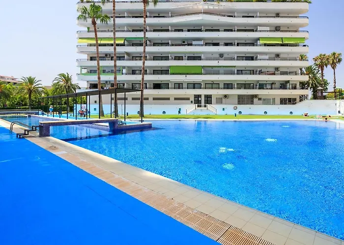 Uhc Montecarlo Apartments