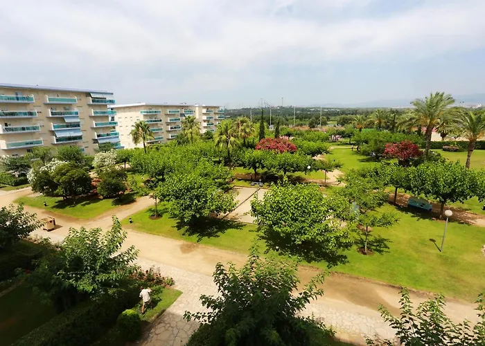 Los Juncos De Pineda Park