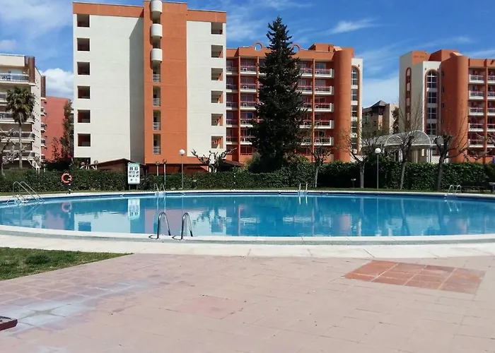 Bonito Apartamento Con Varias Piscinas