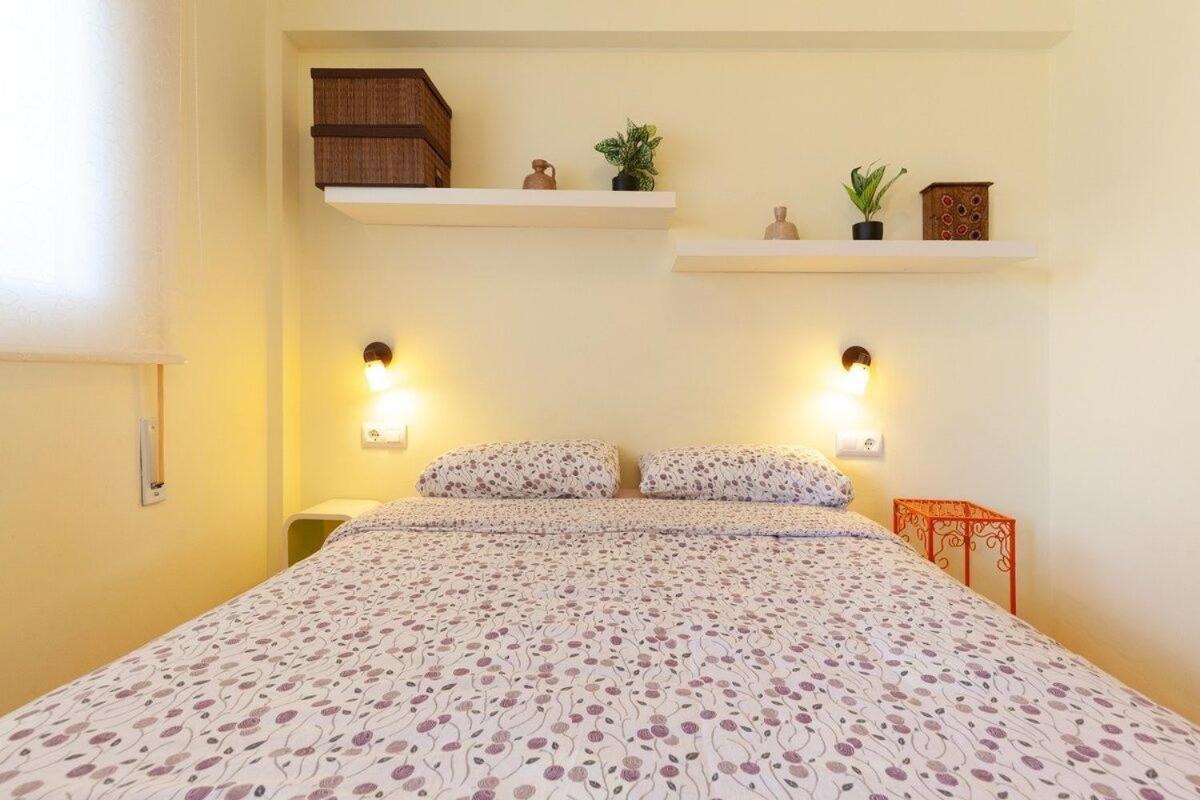 Cozy In Close To The Beach *