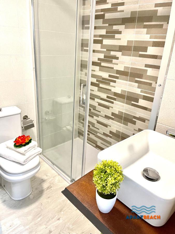 Apartbeach Font De Mar Clima Piscina Y Vista Playa Apartamento Salou