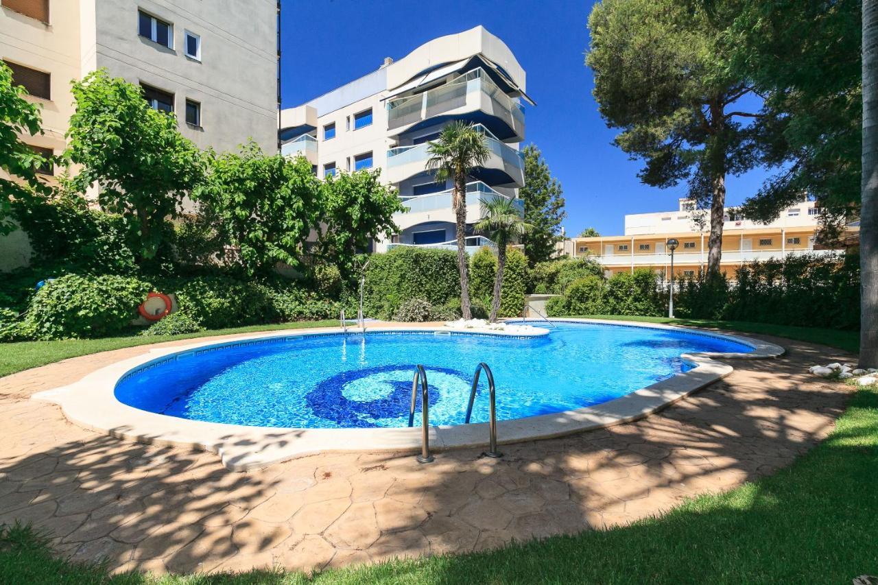 Apartment Uhc Les Ones Family Complex