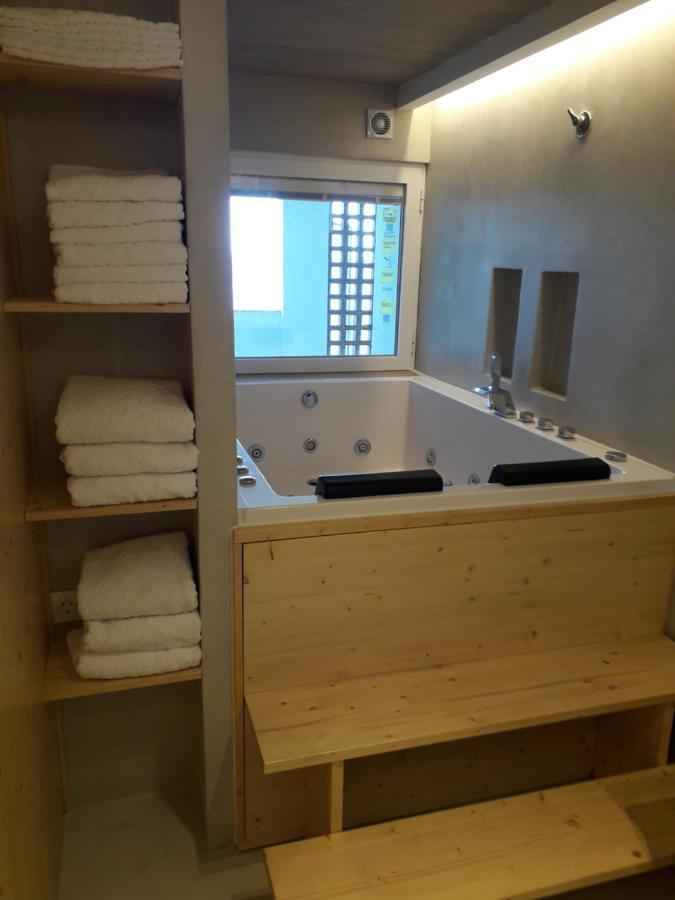 Jacuzzi & Sauna ! Apartamento