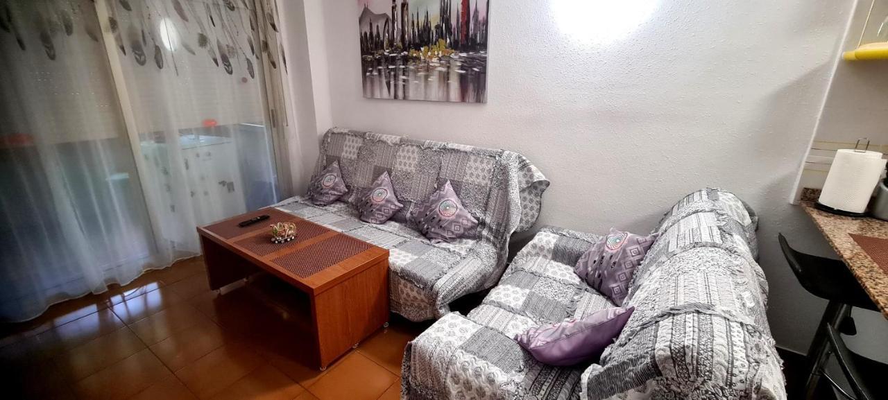 Marathon Center Near Port Aventura Apartment *
