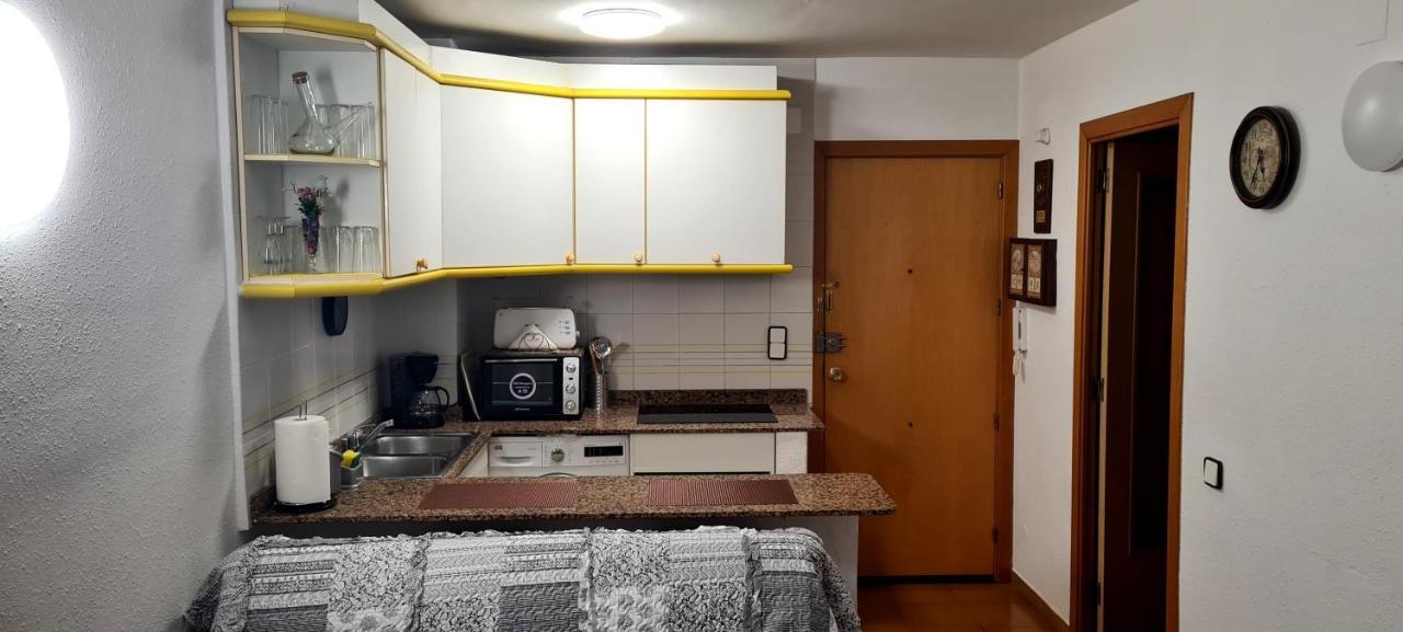 Apartment Marathon Center Near Port Aventura *