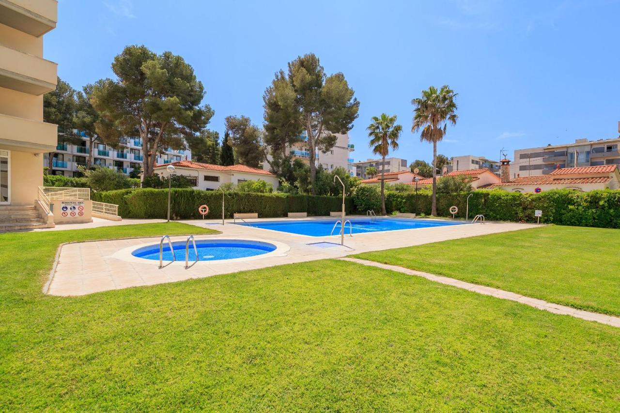 Apartment Uhc Aqua Family Complex Salou