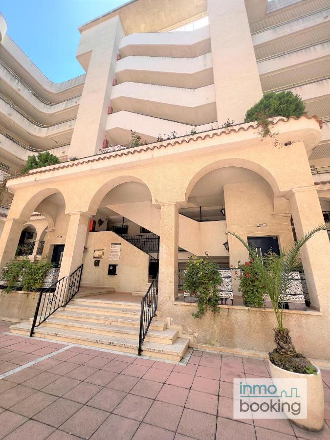 Cordoba , Climatizado, Piscina Y Cerca De La Playa. Apartamento *