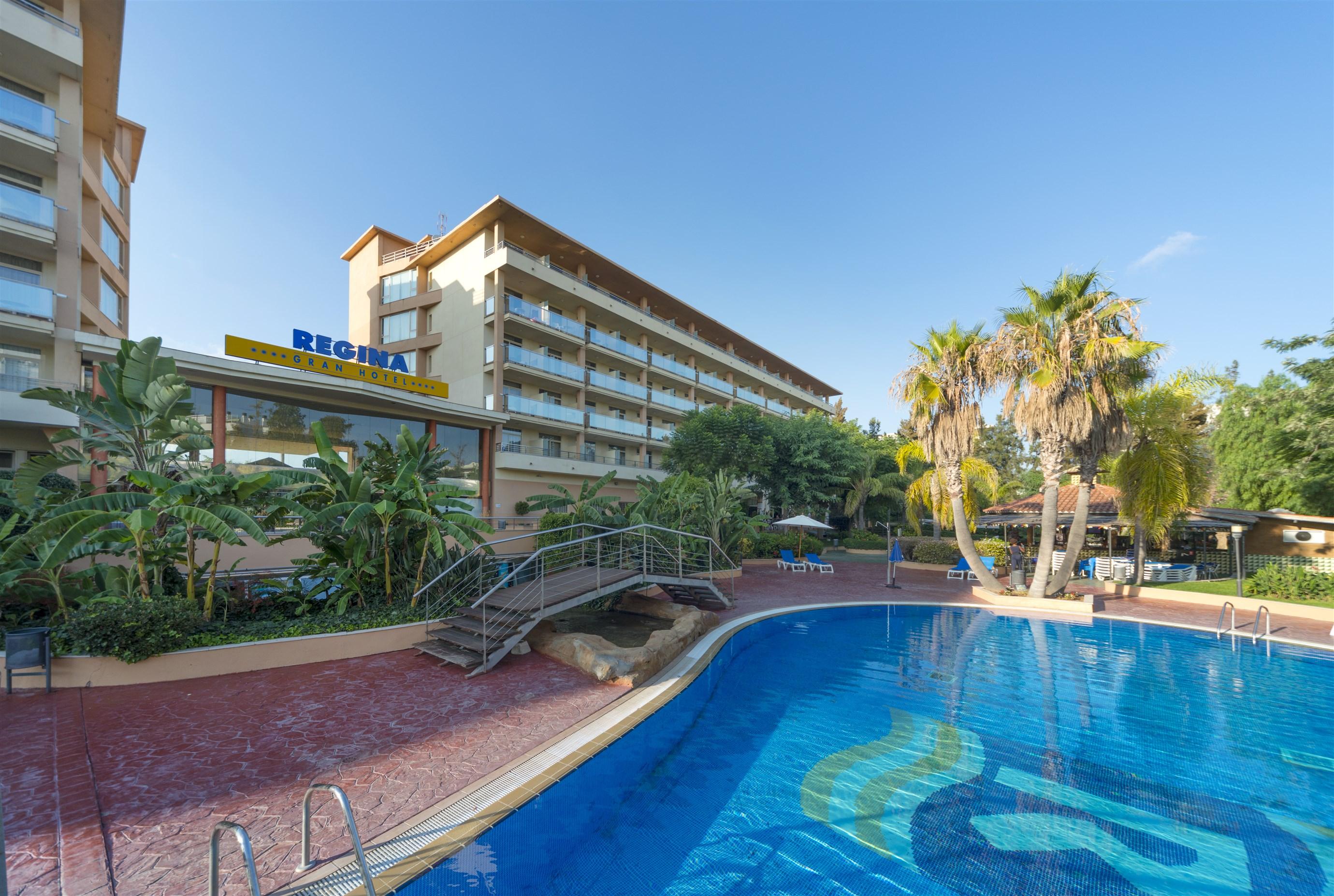 4r Gran Regina Hotel