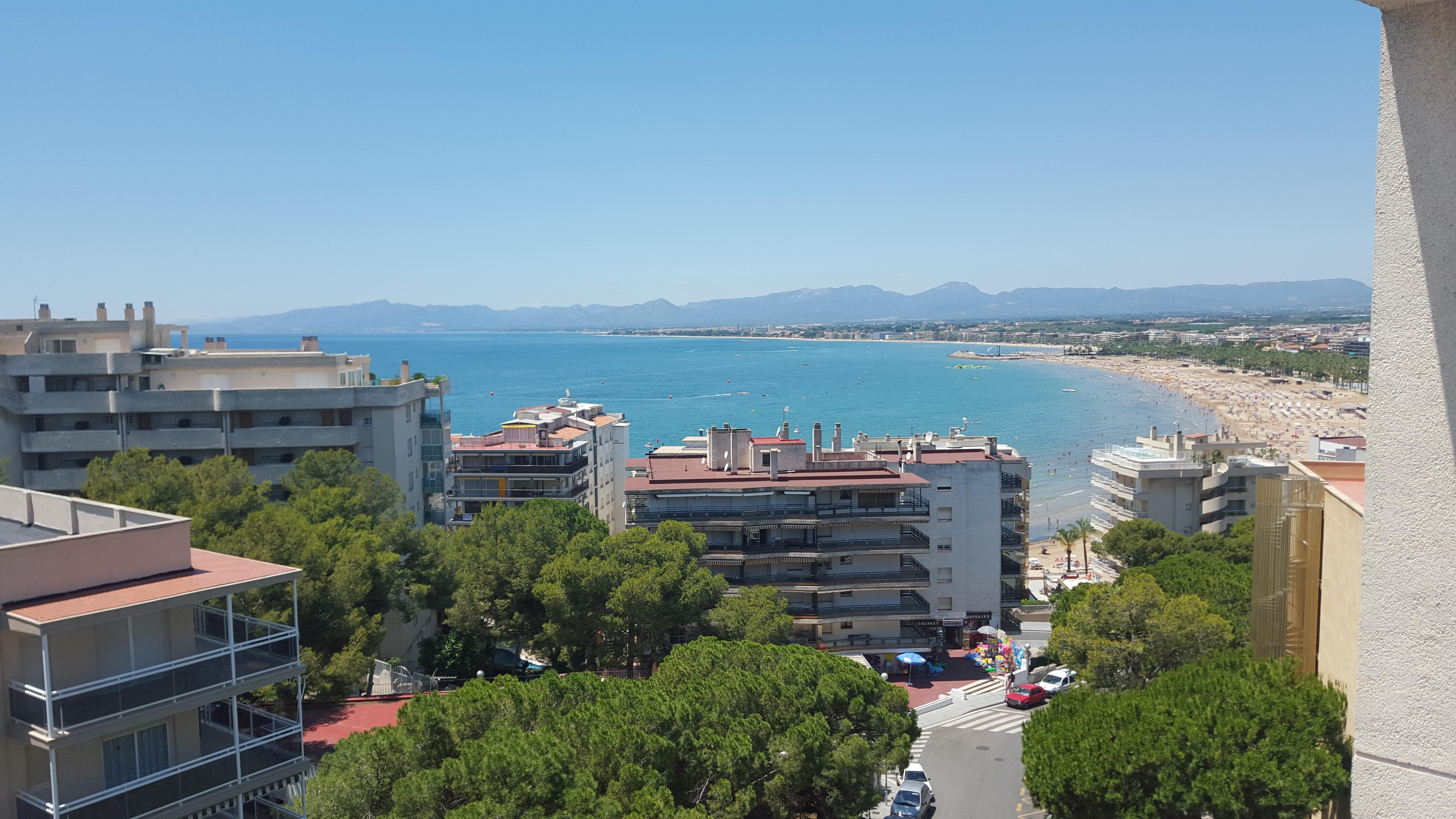 Golden Acqua Hotel