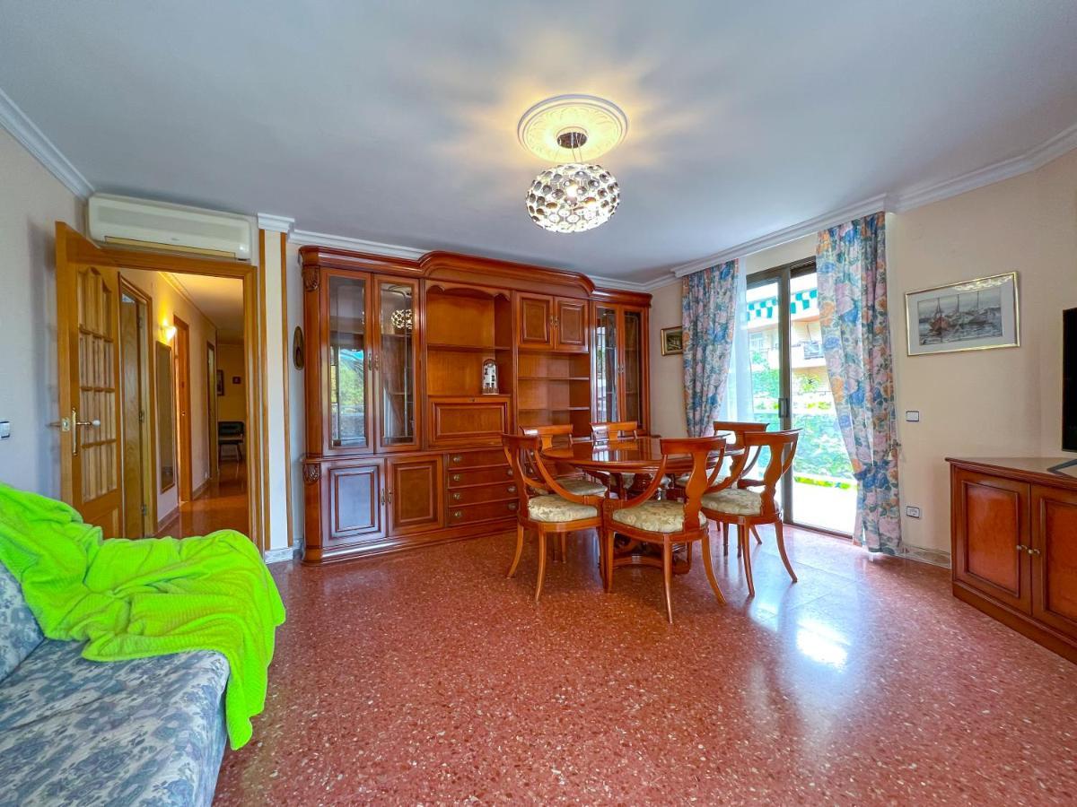 Apartamento Nina, 3 Hab, 2 Banos, Playa, A/a,6 Pers