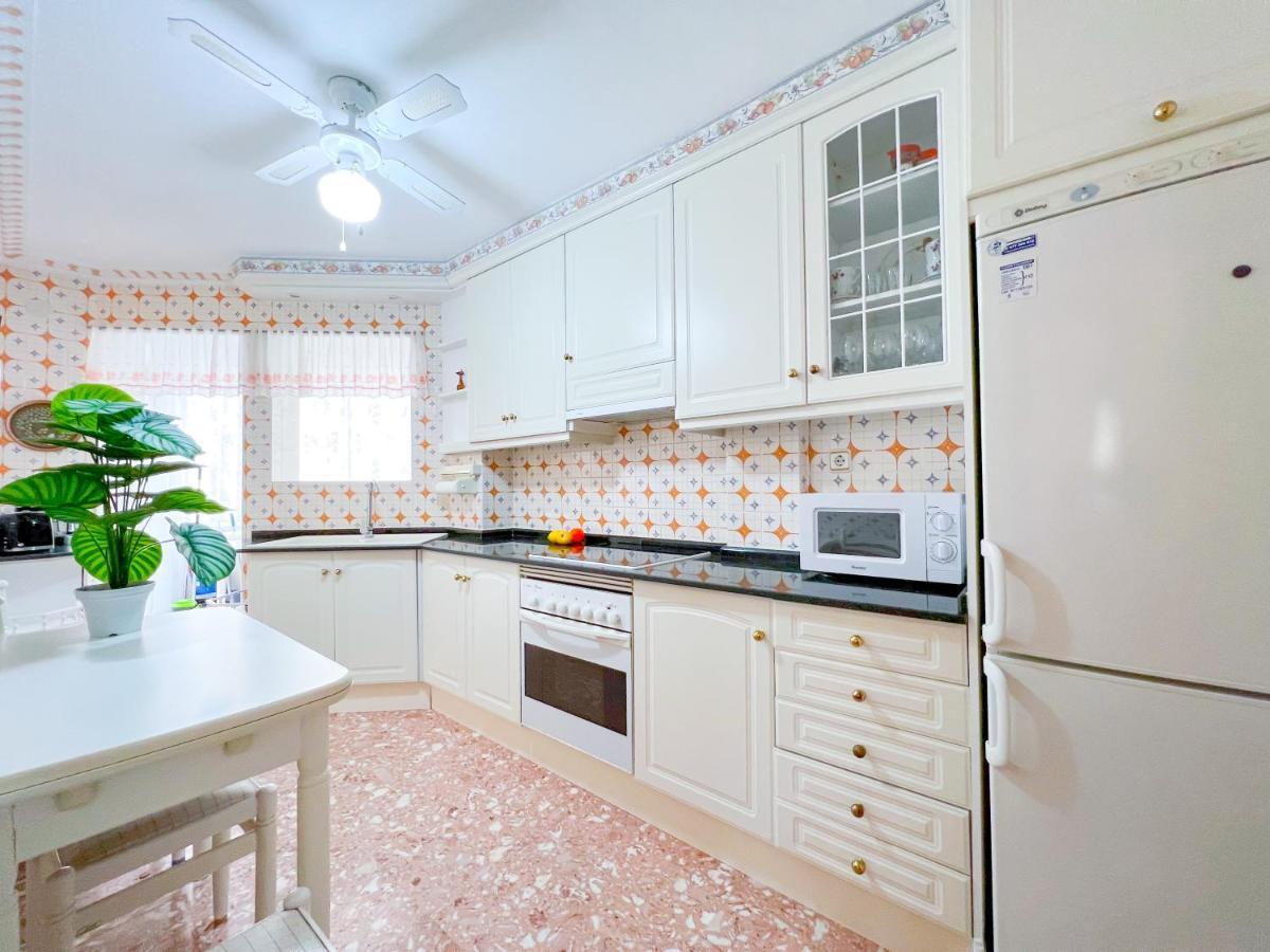 Apartamento Nina, 3 Hab, 2 Banos, Playa, A/a,6 Pers Apartamento Salou