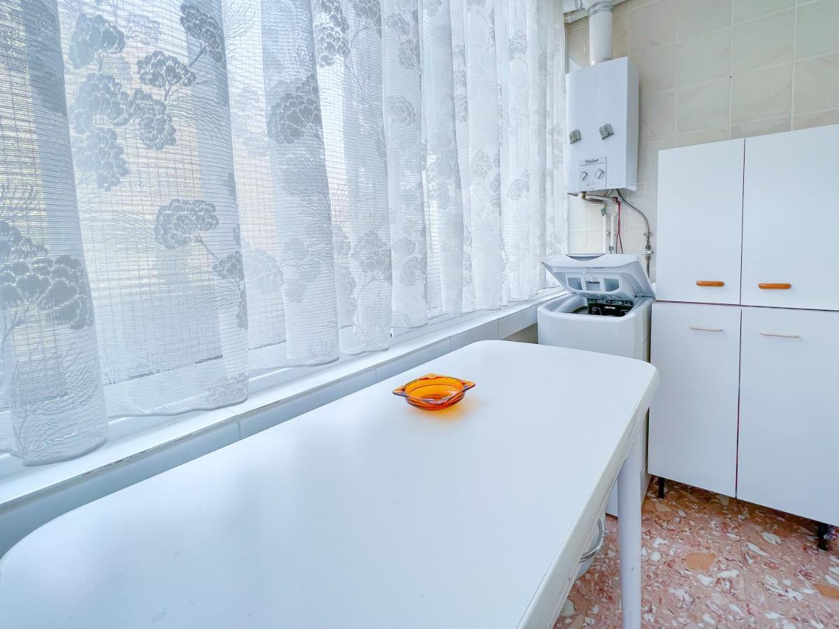 Apartamento Nina, 3 Hab, 2 Banos, Playa, A/a,6 Pers *