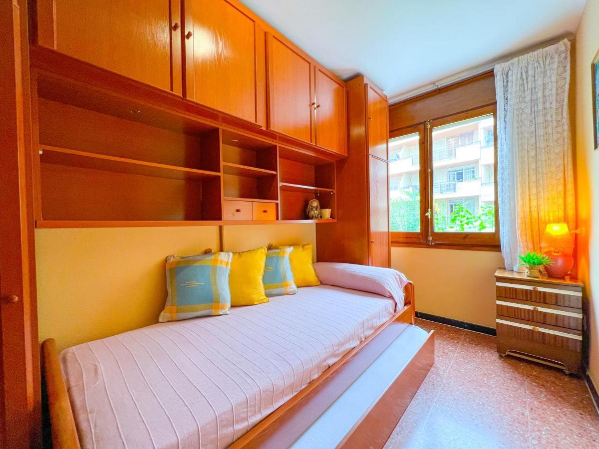 Apartamento Nina, 3 Hab, 2 Banos, Playa, A/a,6 Pers * Salou