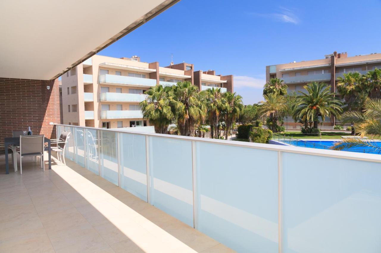 Apartment Uhc Spa Aqquaria Family Complex Salou