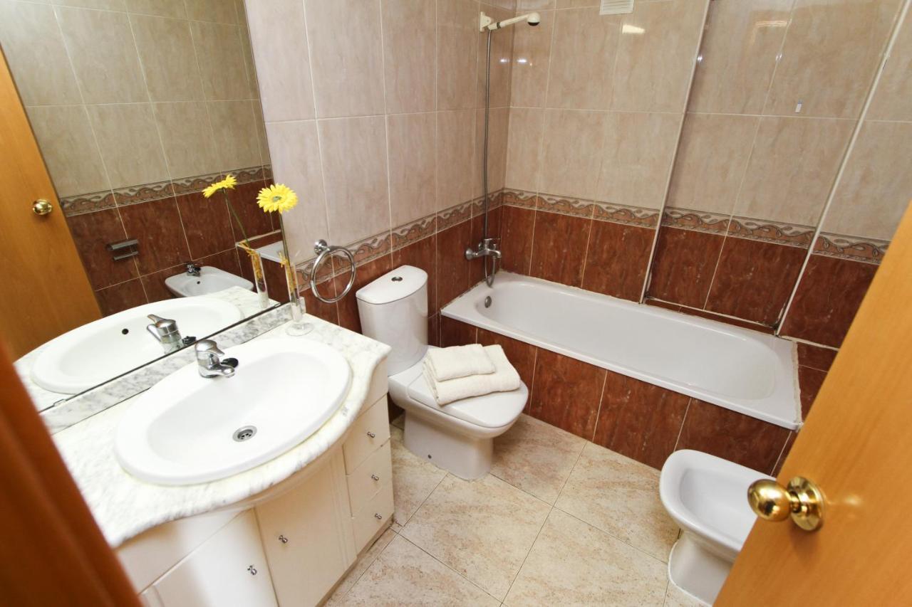 Vancouver's By Turismar Apartment Salou
