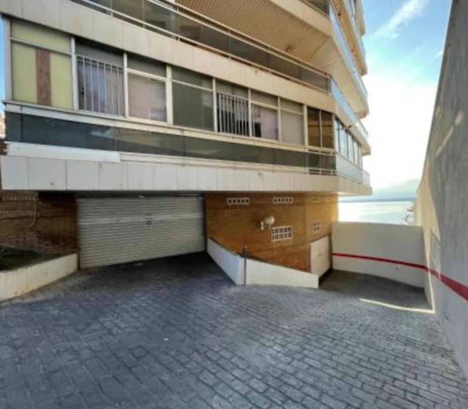 Bahia Mar *
