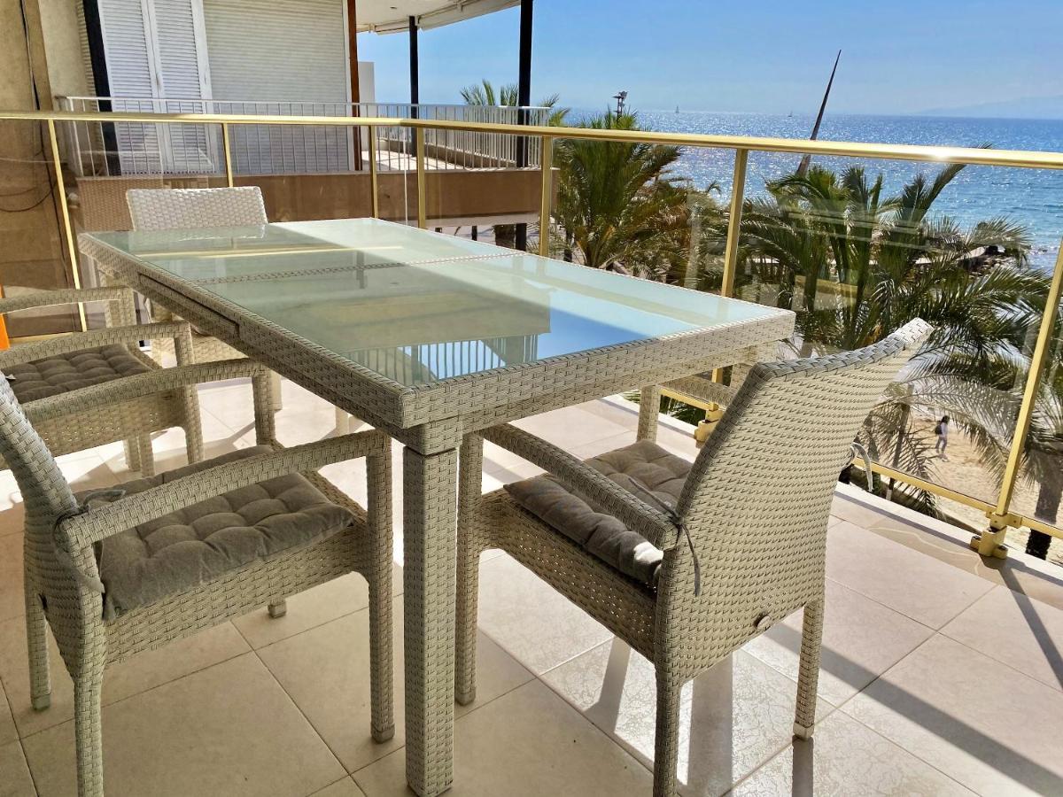 Comfortable Seaside In 85 M² Sea View Salou