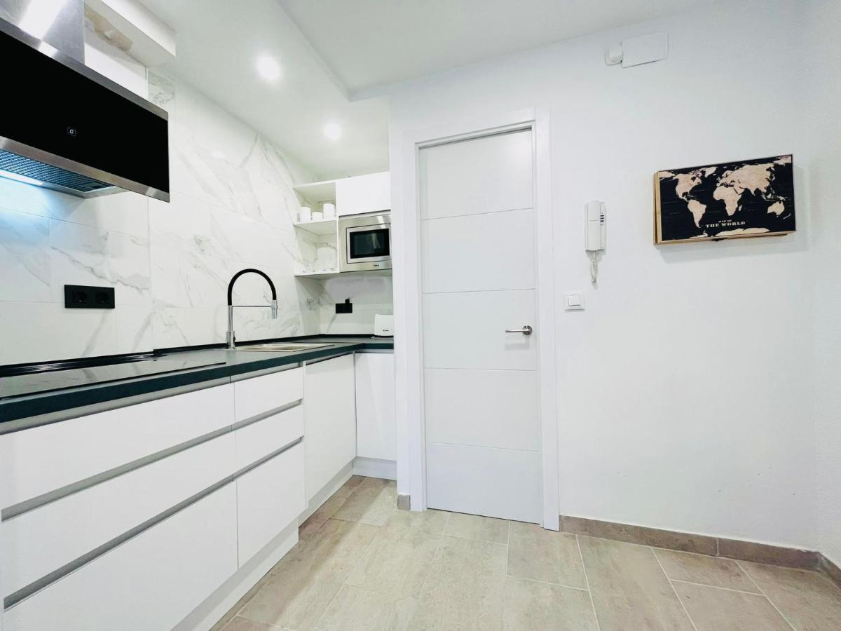 Carlo's Flat, Recien Reformado, Piscina Y A 5minutos De La Playa Apartment Salou