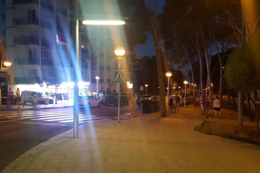 In Salou. Beach Relax Hutt-033474-91 Apartamento *