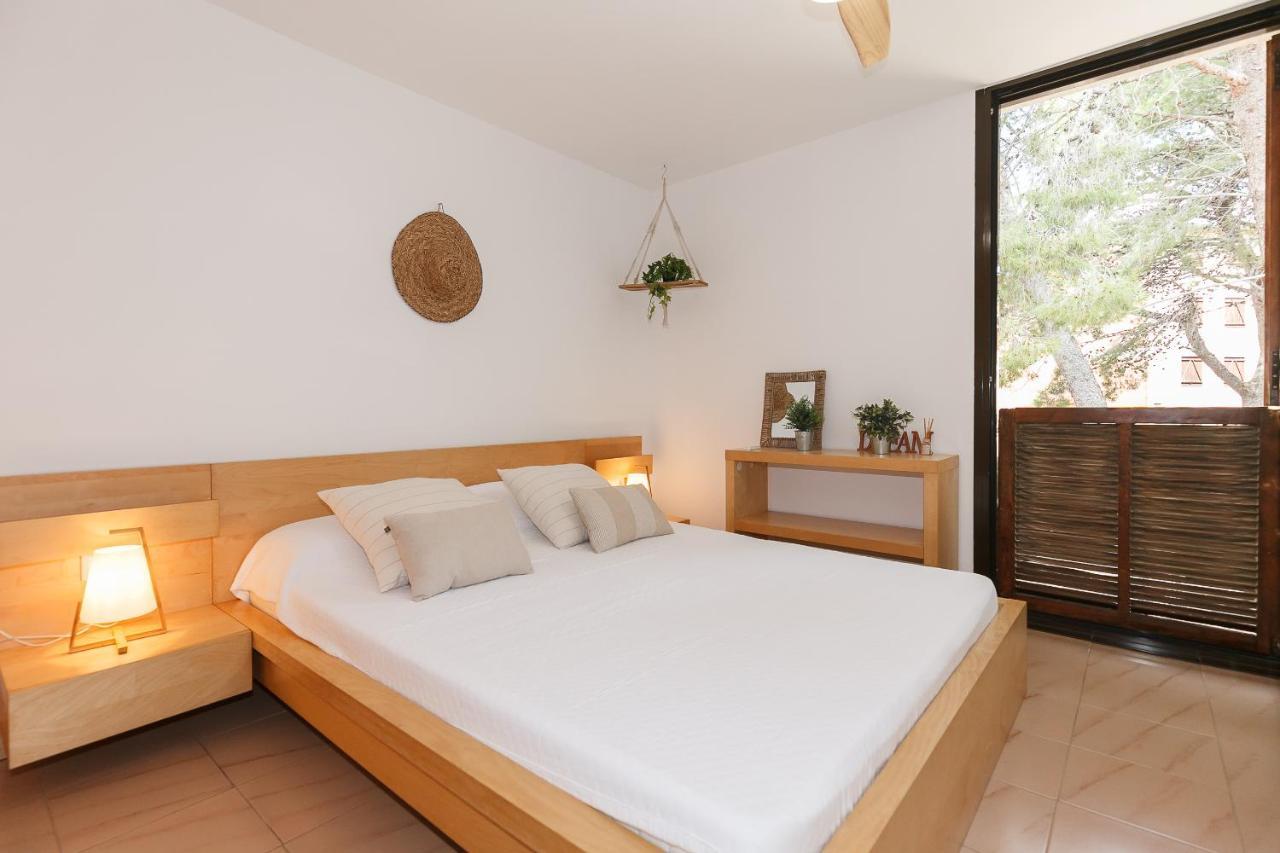 Apartment Uhc Reus Family Complex