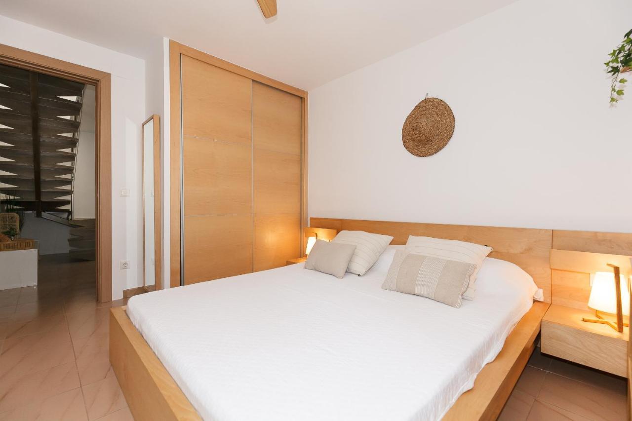 Uhc Reus Family Complex Apartment *