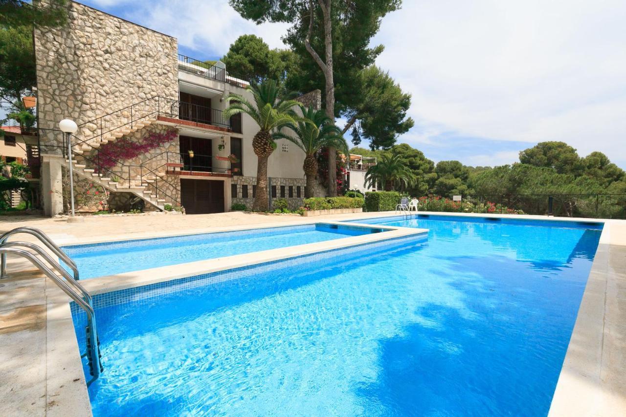 Apartment Uhc Reus Family Complex
