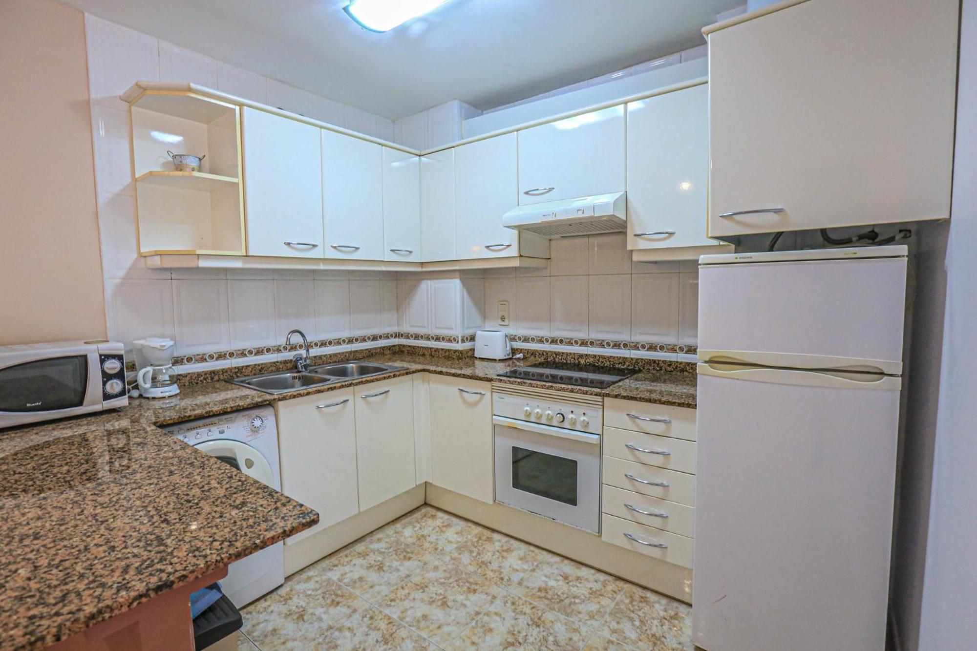 Litoral Costa Dorada - Living Park Only Families