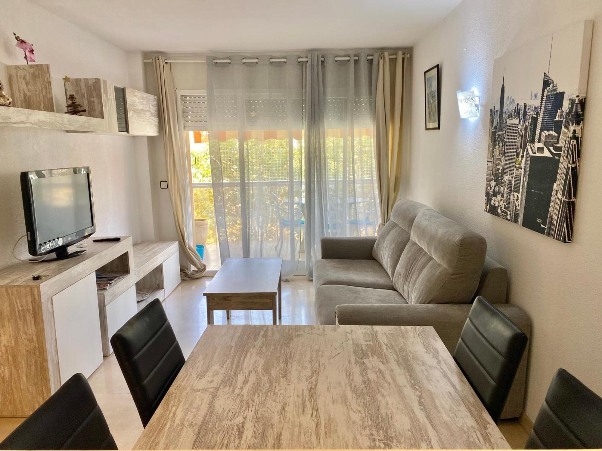 De Luxe Con Piscina Apartment