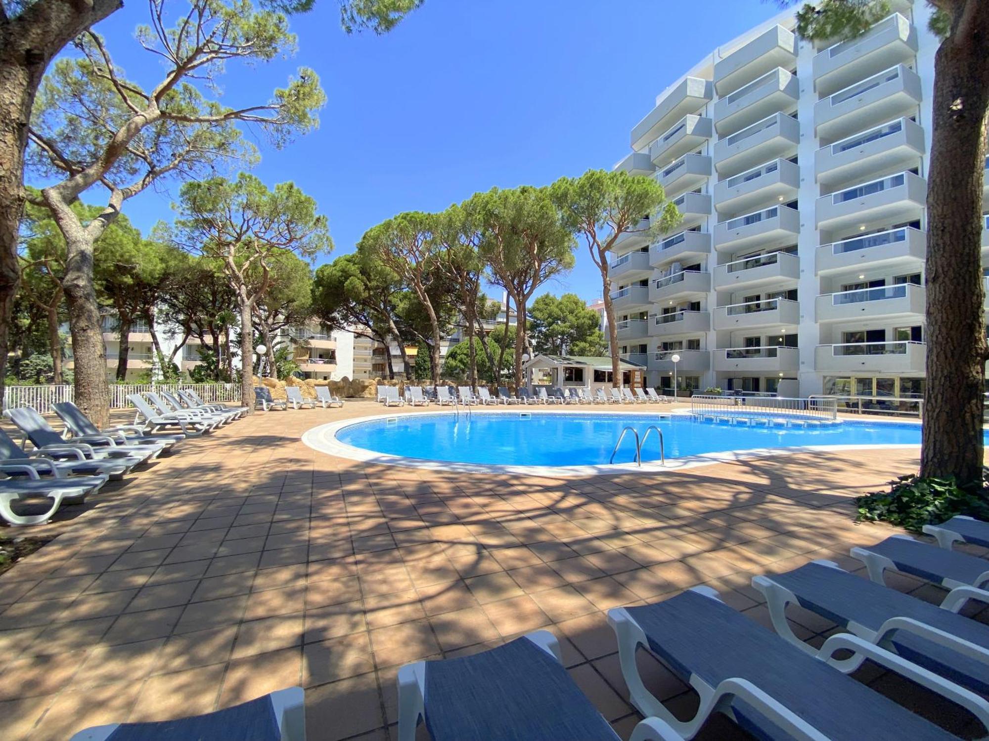 Apartment Rentalmar Blue & Pool