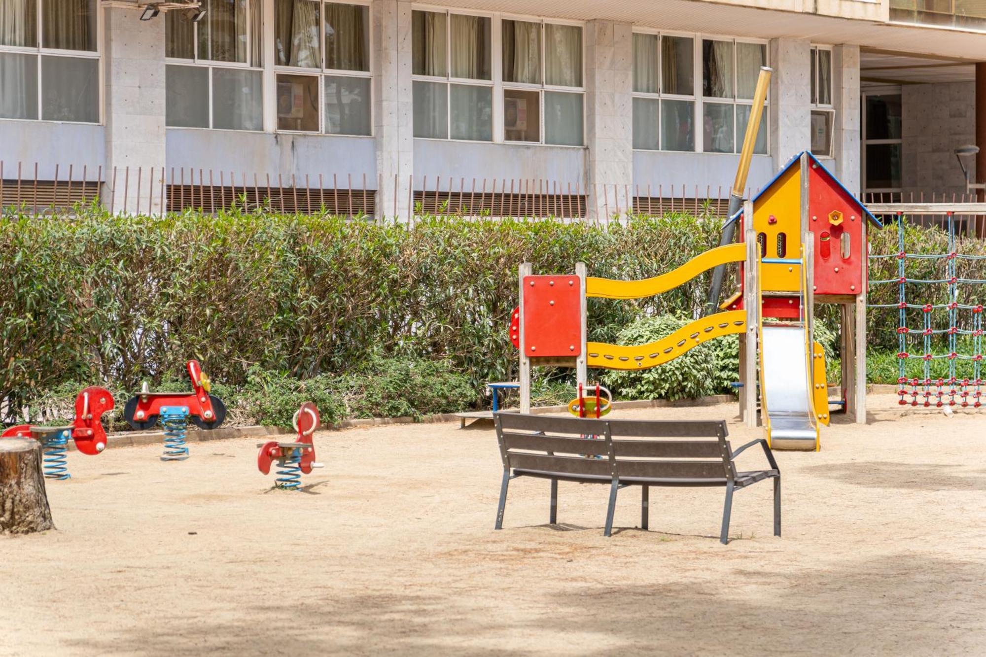 Apartamento Turistmar - Amplio En Con Piscina, A 2 Minutos De La Playa