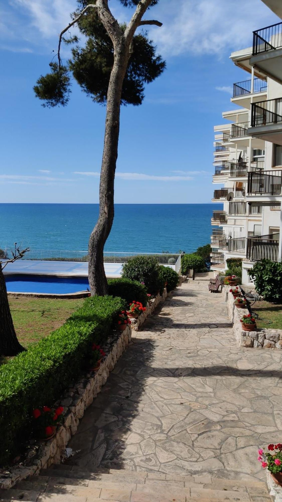 For A Sant Jordi Sunset Apartment Salou